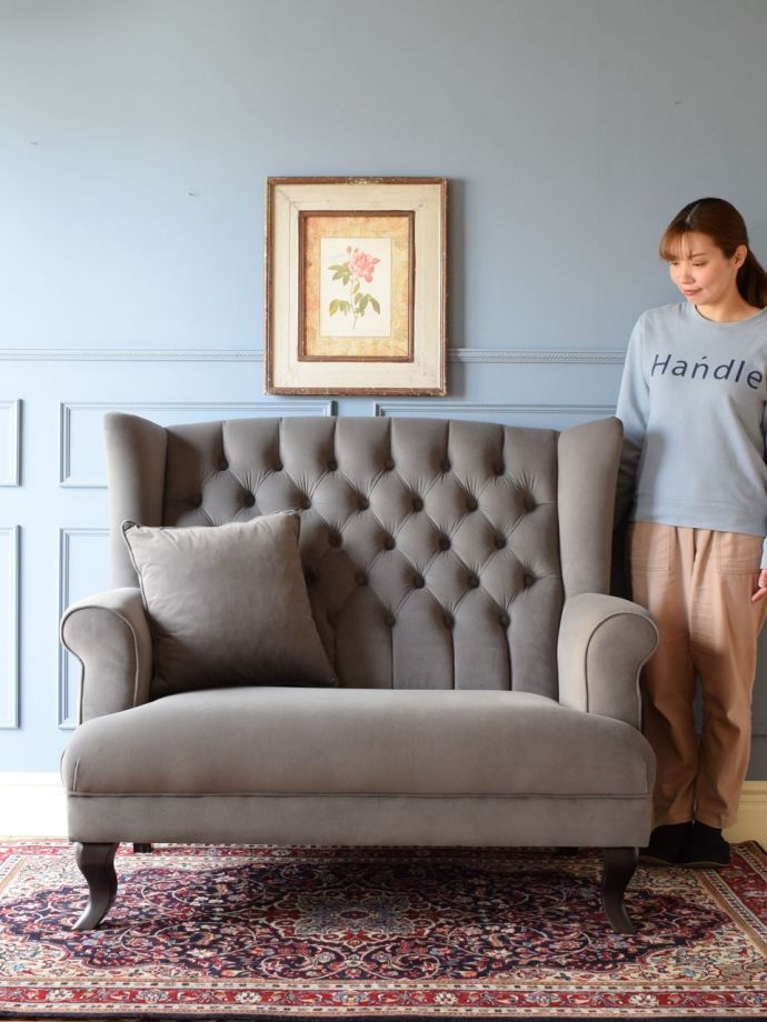 アンティーク調のソファ