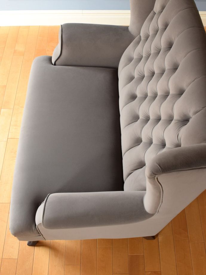 アンティーク調ソファの座面