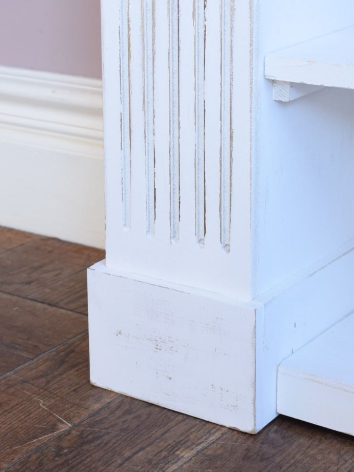 マントルピースの脚