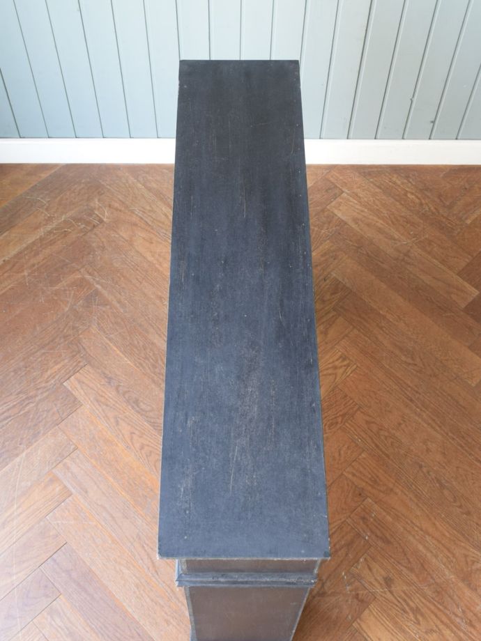 マントルピースの天板