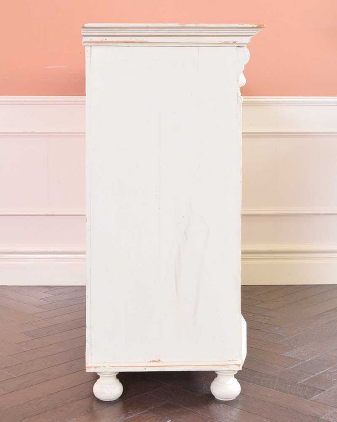 フランスアンティーク　ドールハウス　白いペイント　キャビネット① パリ　蚤の市 フランスアンティーク 白ペイントのキャビネット/スモールキャビネット