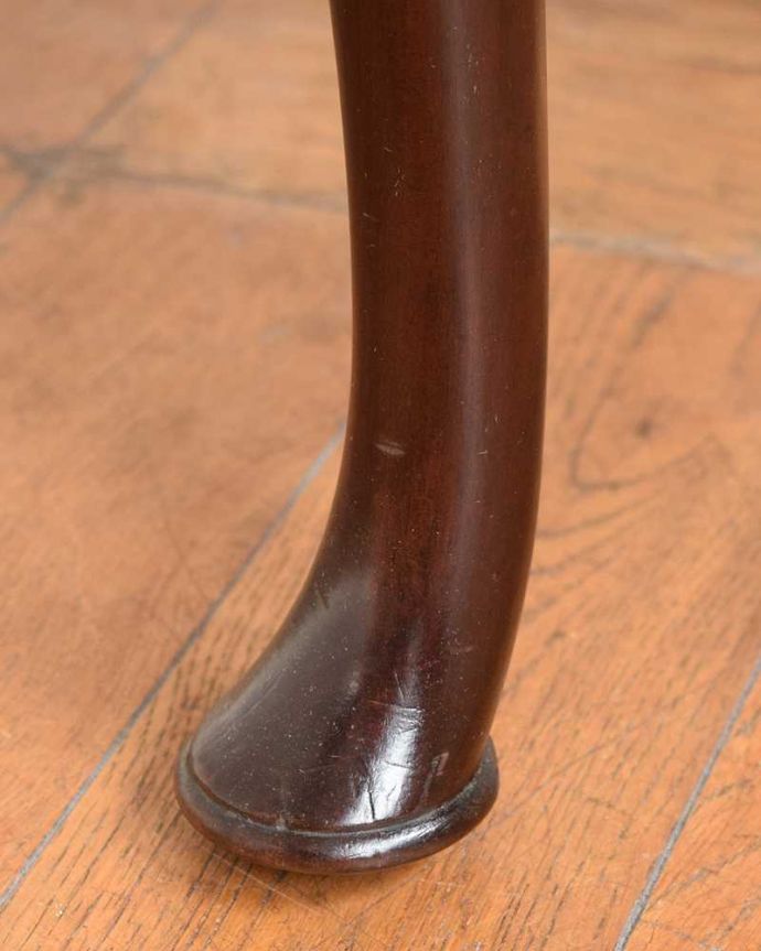 アンティーク椅子の脚