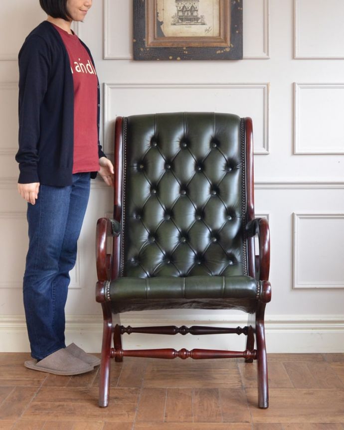 英国アンティークのチェスターフィールド