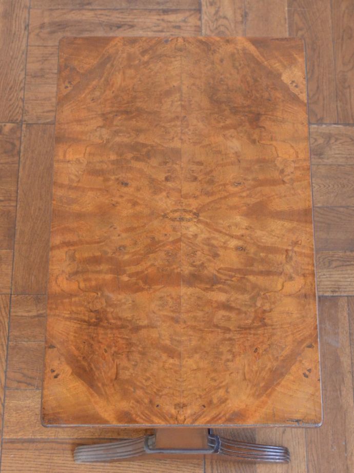 アンティークテーブルの天板