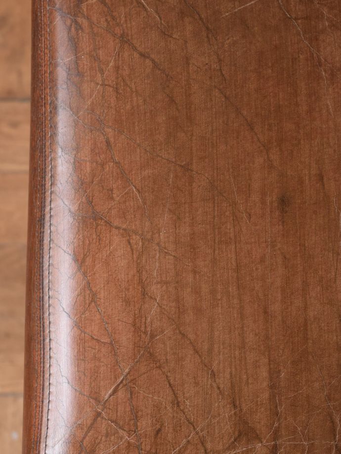 アンティークチェアの生地