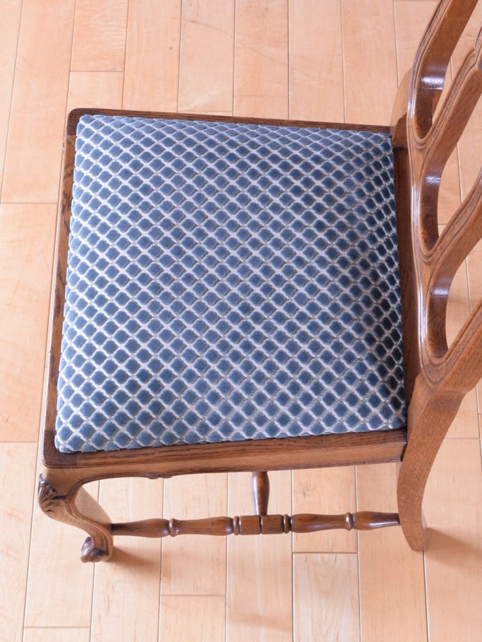 アンティークチェアの座面