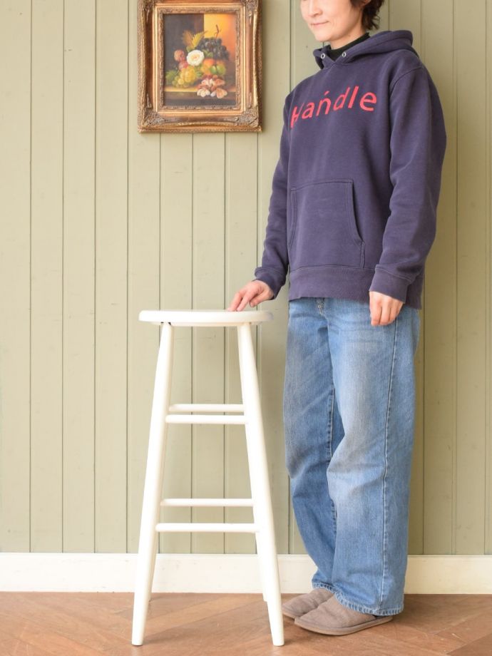 アンティークのハイスツール