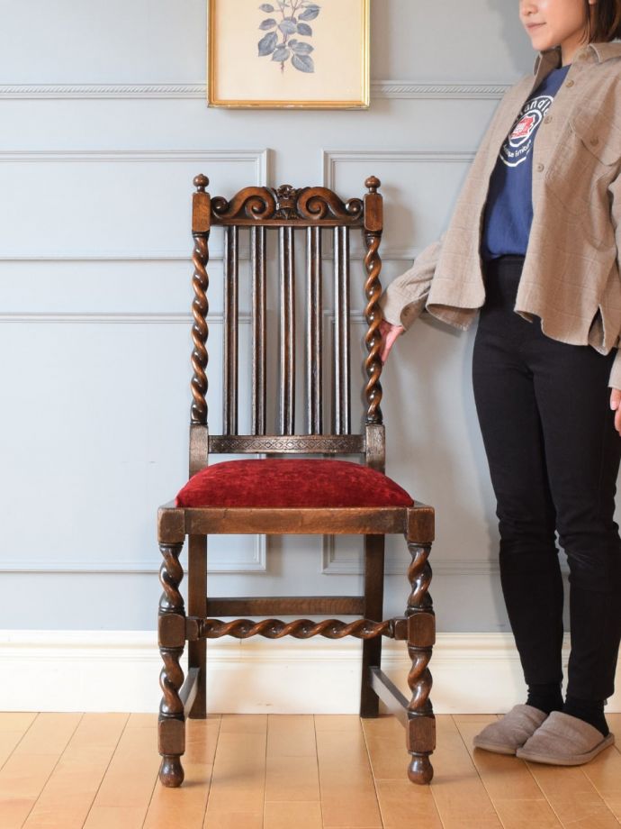 英国アンティークのダイニングチェア