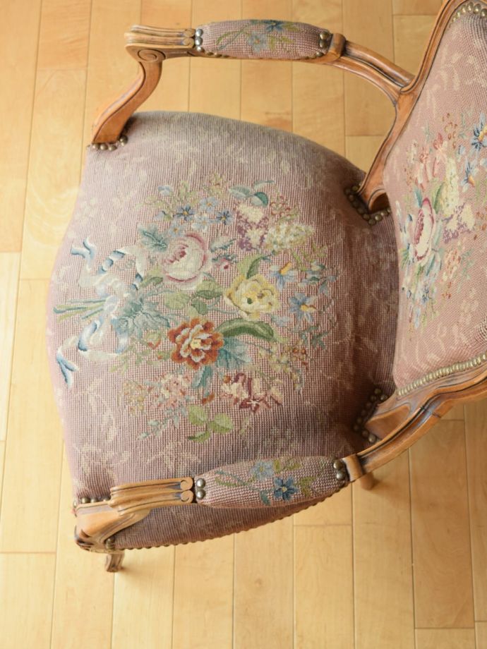 アンティークチェアの座面