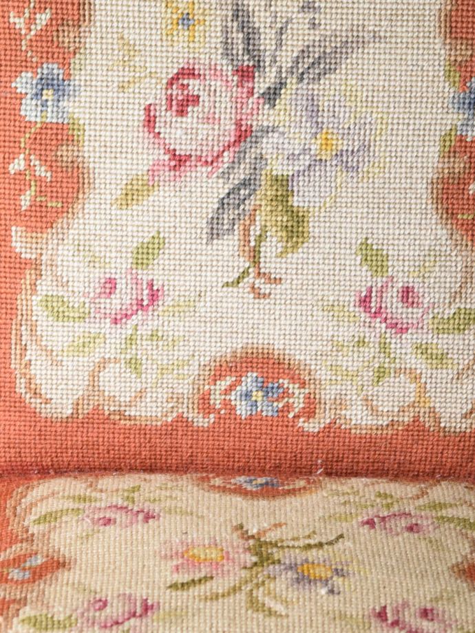 アンティークスツールの生地