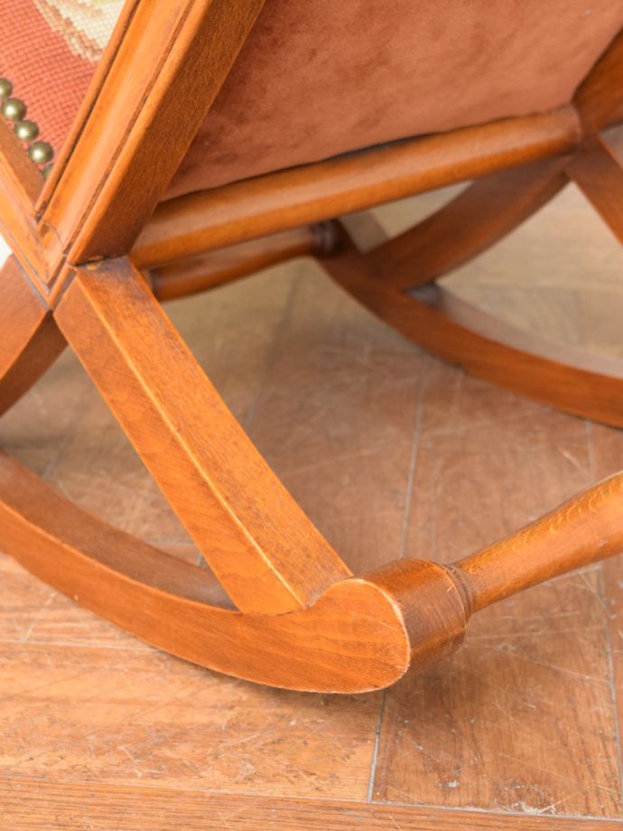 アンティーク椅子の脚