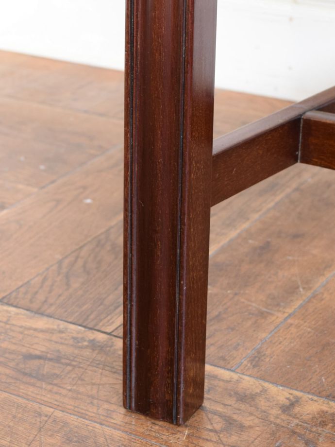 アンティーク椅子の脚