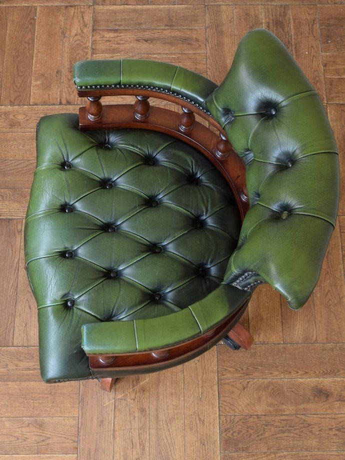 アンティークの椅子の座面