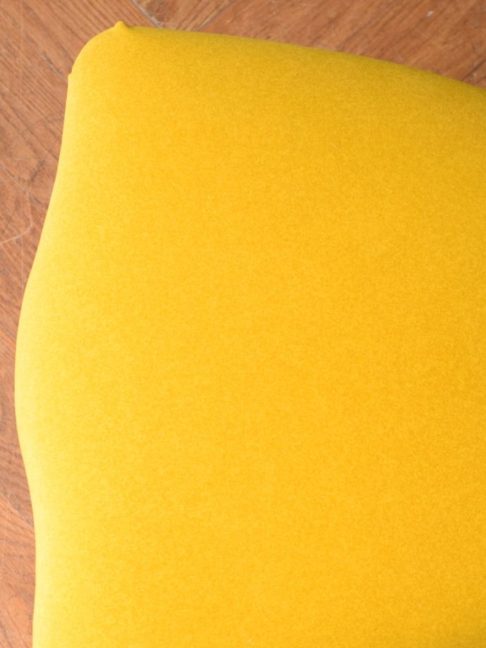 サロンチェアの座面の生地