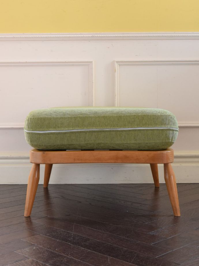 ヴィンテージのスツール