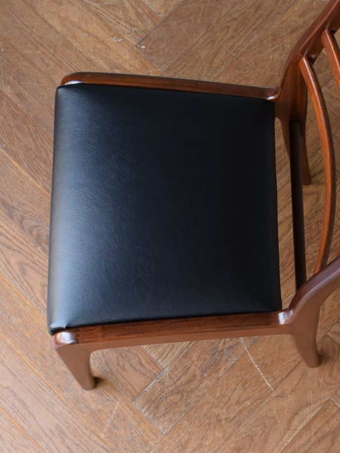 ビンテージチェアの座面