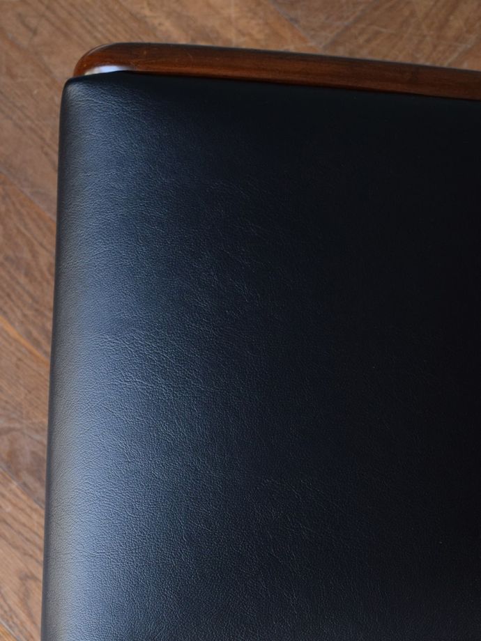 G-PLANの椅子の座面