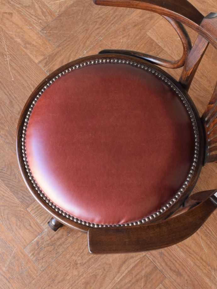 アンティーク風椅子の座面