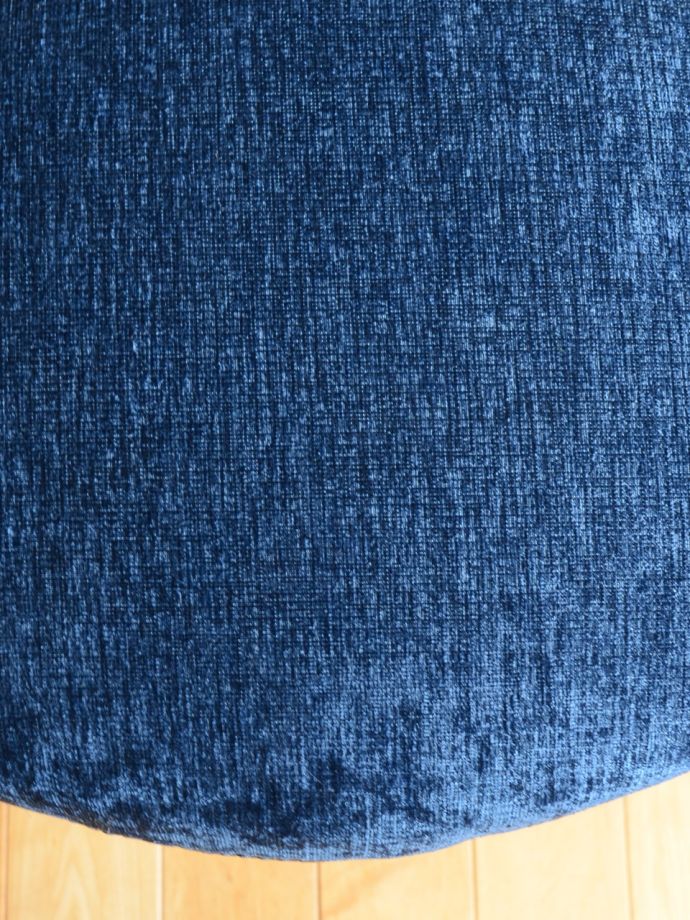 アンティーク椅子の張り替えた座面