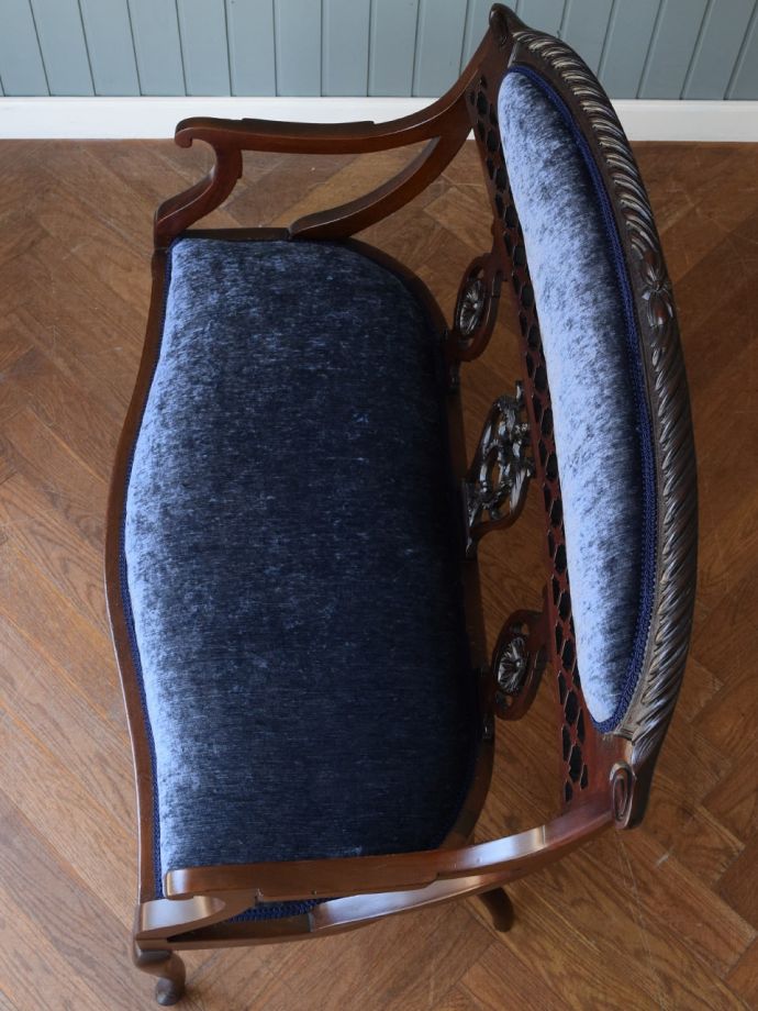 アンティークソファの座面