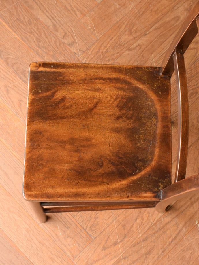 アンティークの椅子の座面