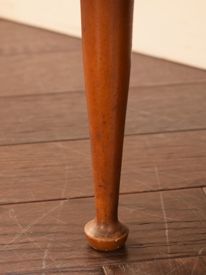 ビンテージ家具の脚