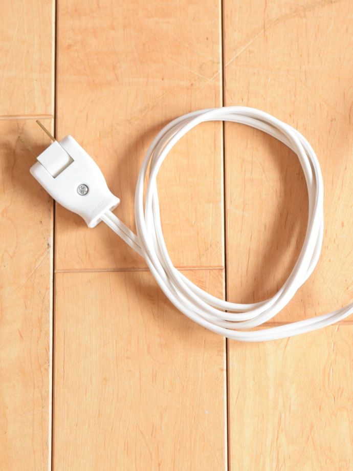 フロアランプのコード