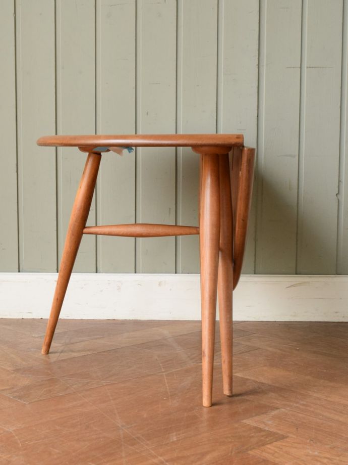 伸長式テーブルの天板