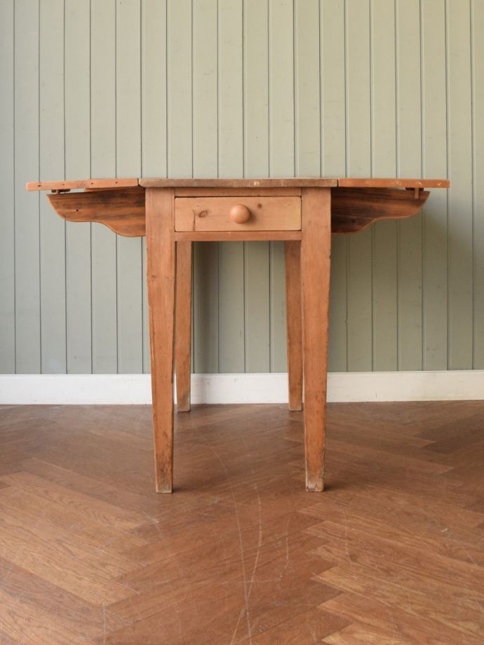 伸長式天板を開いた状態