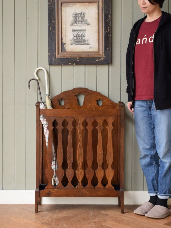 アンティークのおしゃれなステッキスタンド