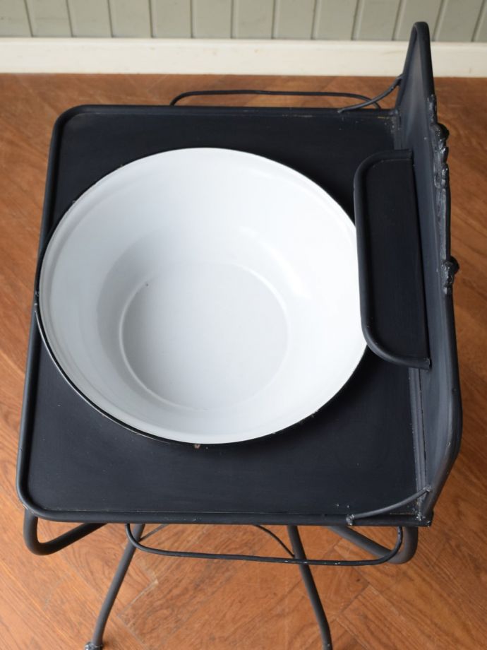 ウォッシュスタンドの天板