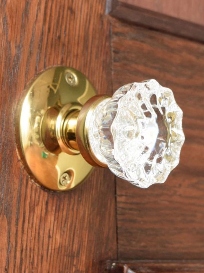 アンティークドアのノブ