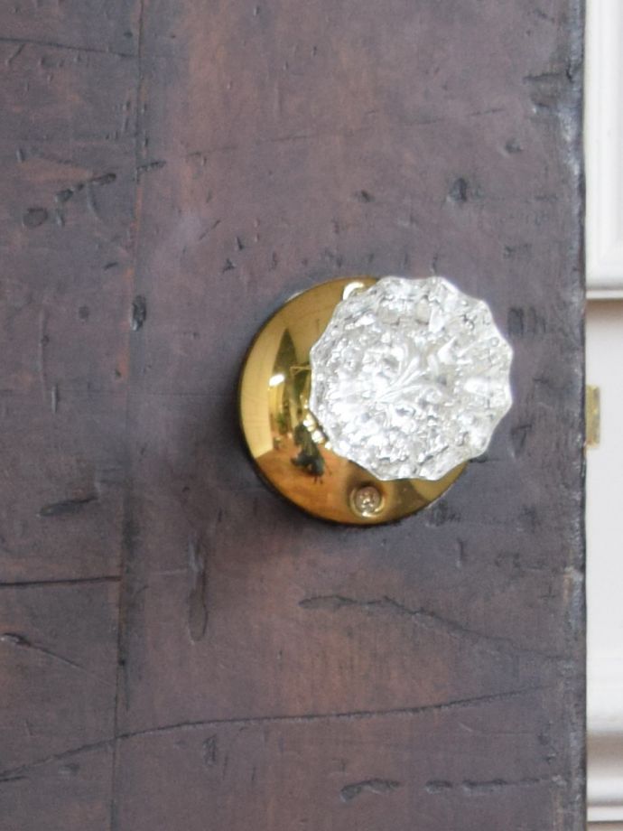 アンティークドアのノブ