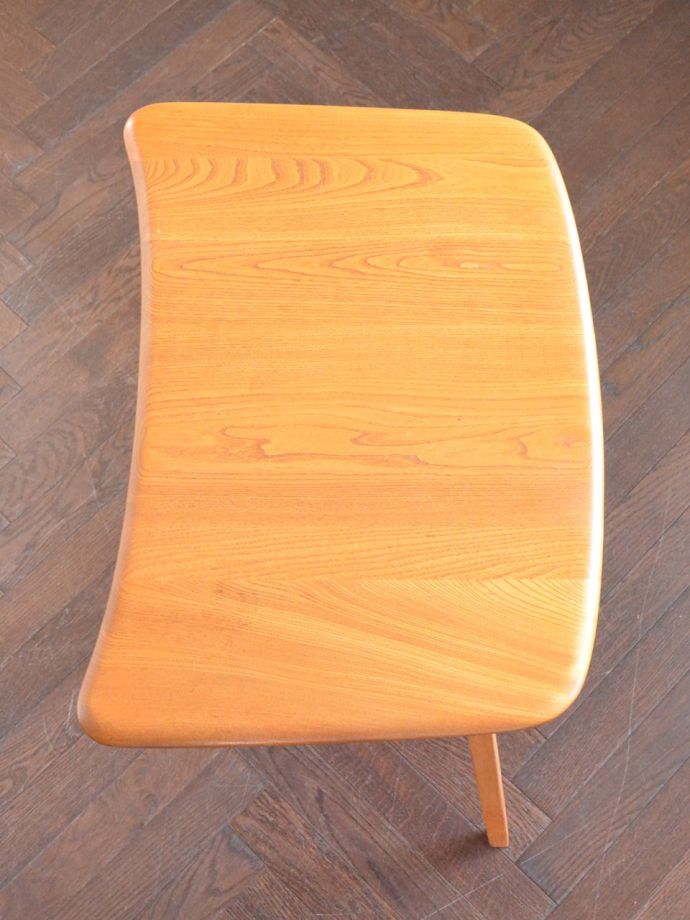 アーコールテーブルの天板