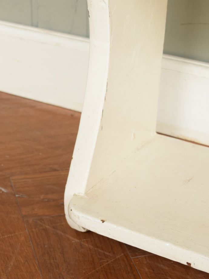 フレンチアンティークシャビー壁掛け シェルフ　モール　ワイド640 フレンチアンティークシャビー壁掛けシェルフ ホワイト ワイド674