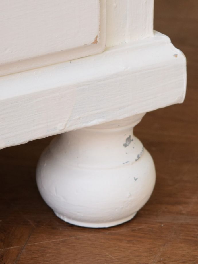 アンティーク家具の脚