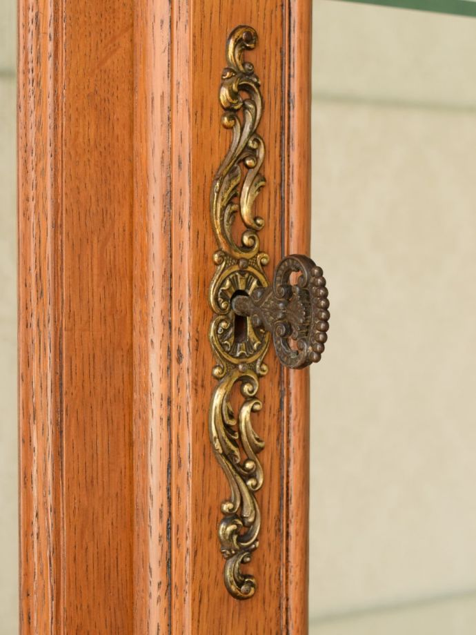 アンティーク家具の取っ手