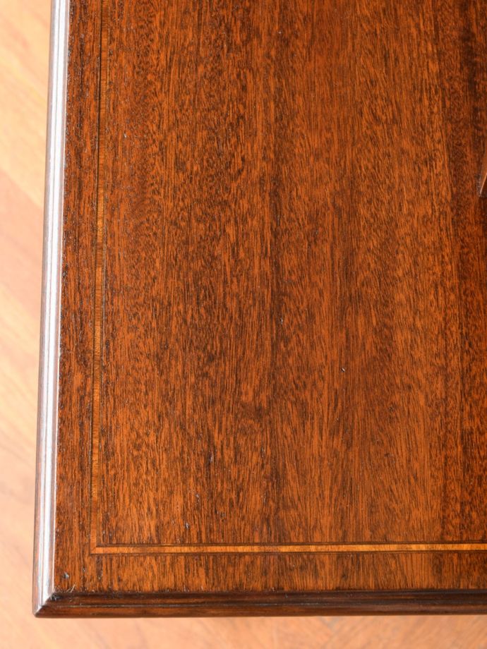 ドレッサーの天板