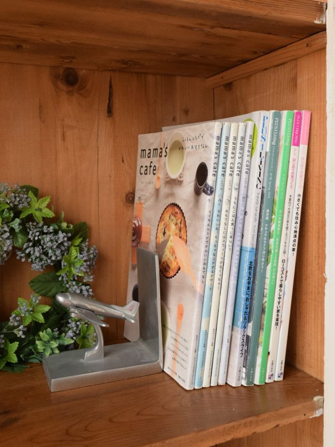 収納たっぷりのキャビネット