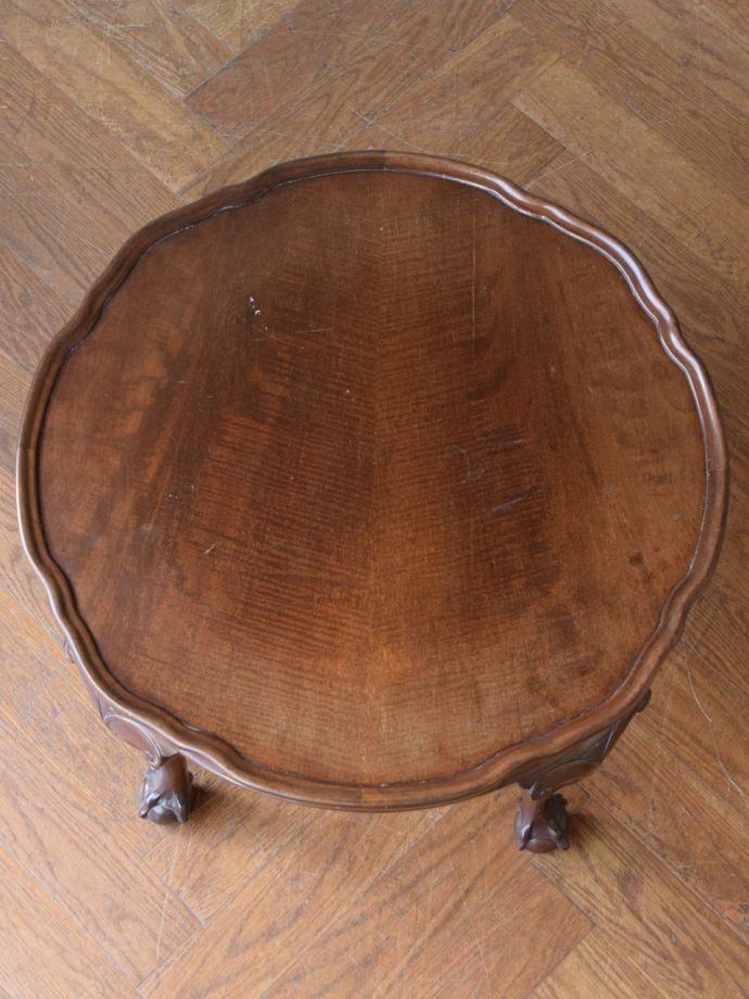 アンティークのテーブルの天板