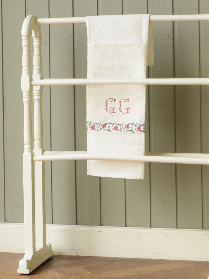 おしゃれなタオルハンガー