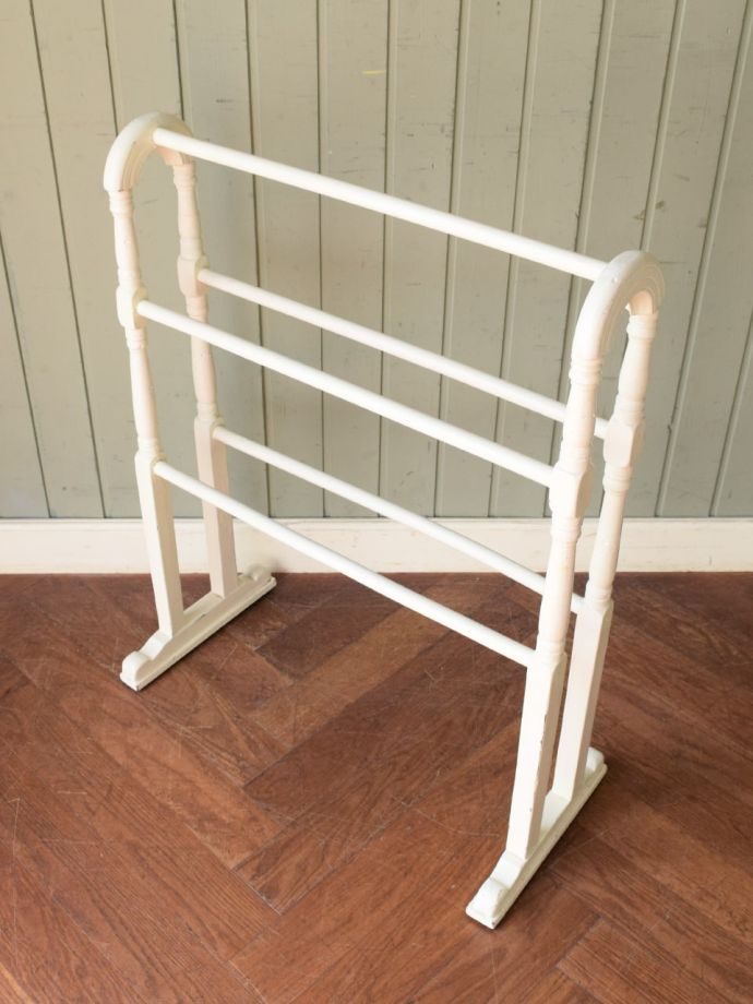 タオルハンガーのバー