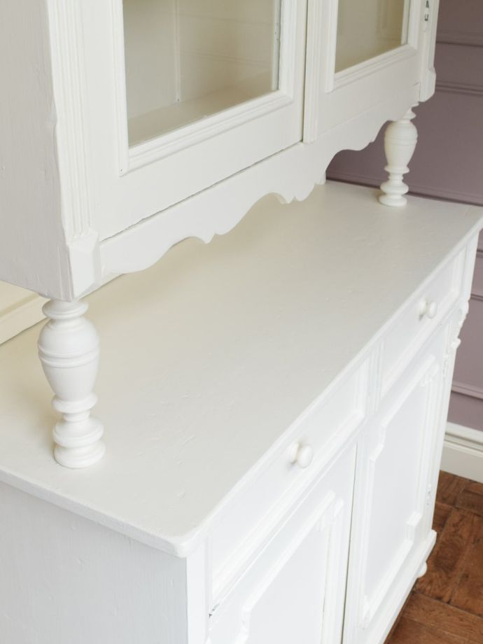 フレンチシャビーなカウンター