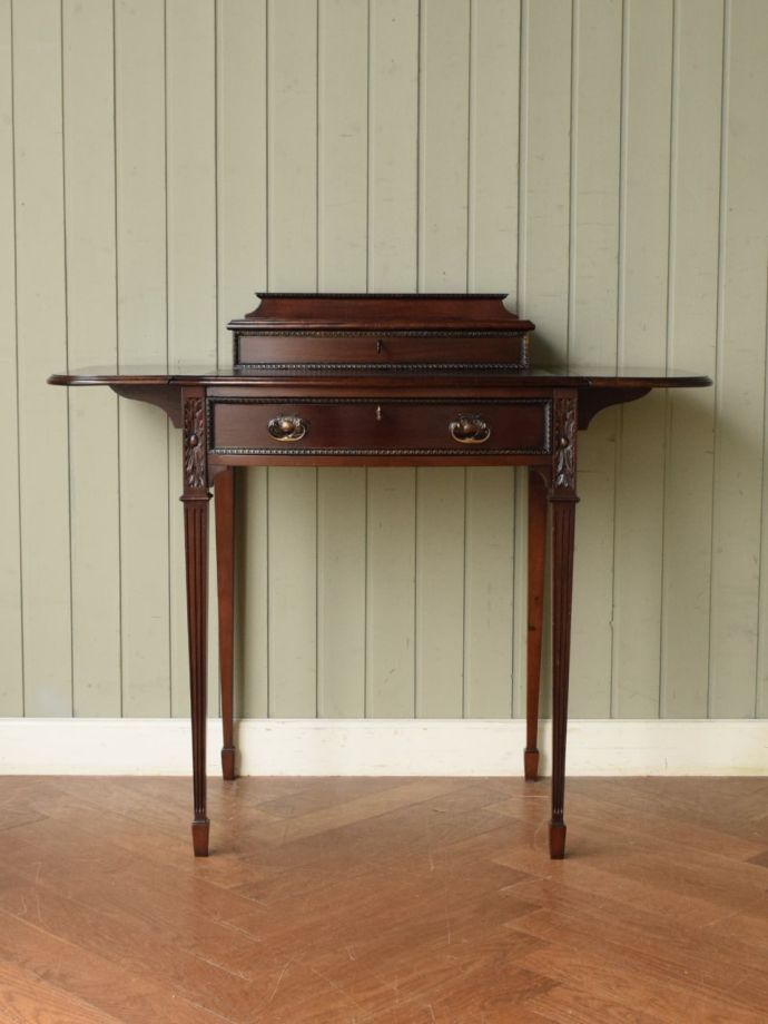 伸長式天板を開いた状態