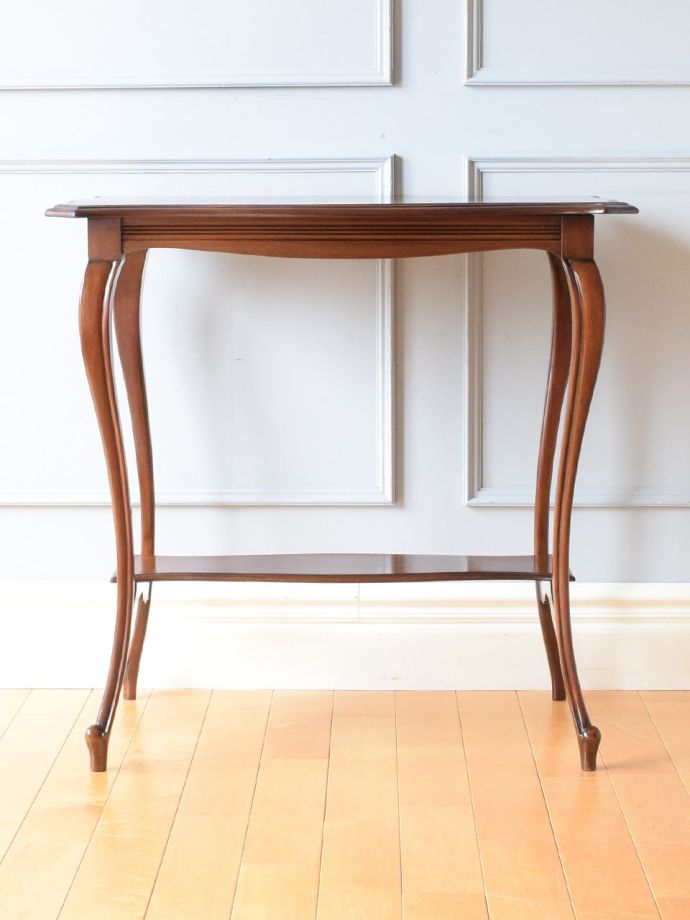 オケージョナルテーブルの側面