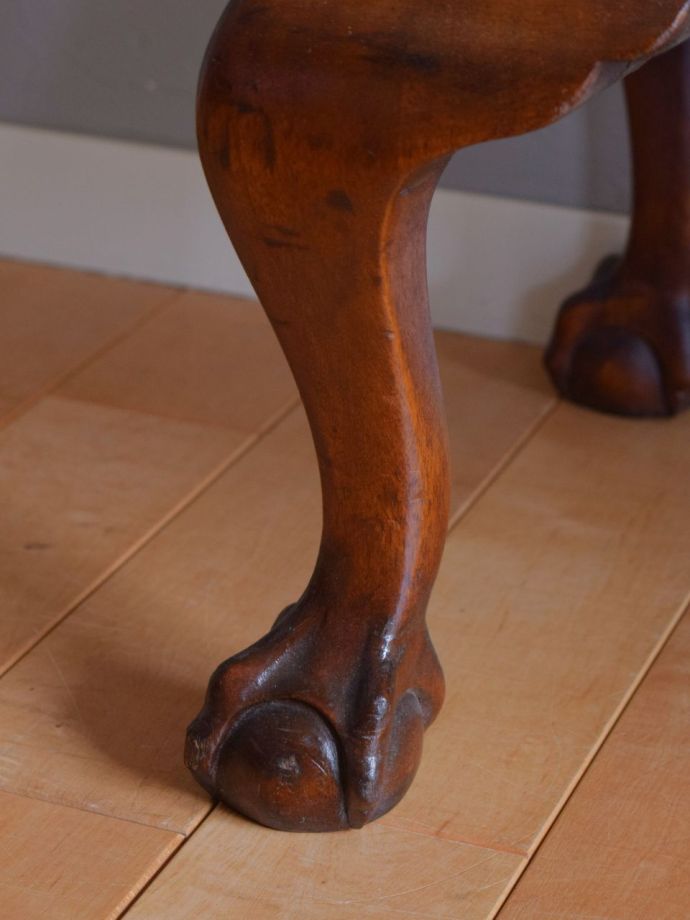 アンティーク家具の脚