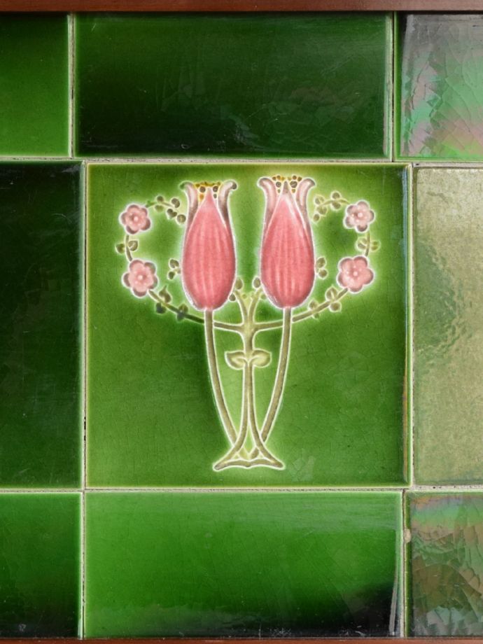 アンティークのタイル