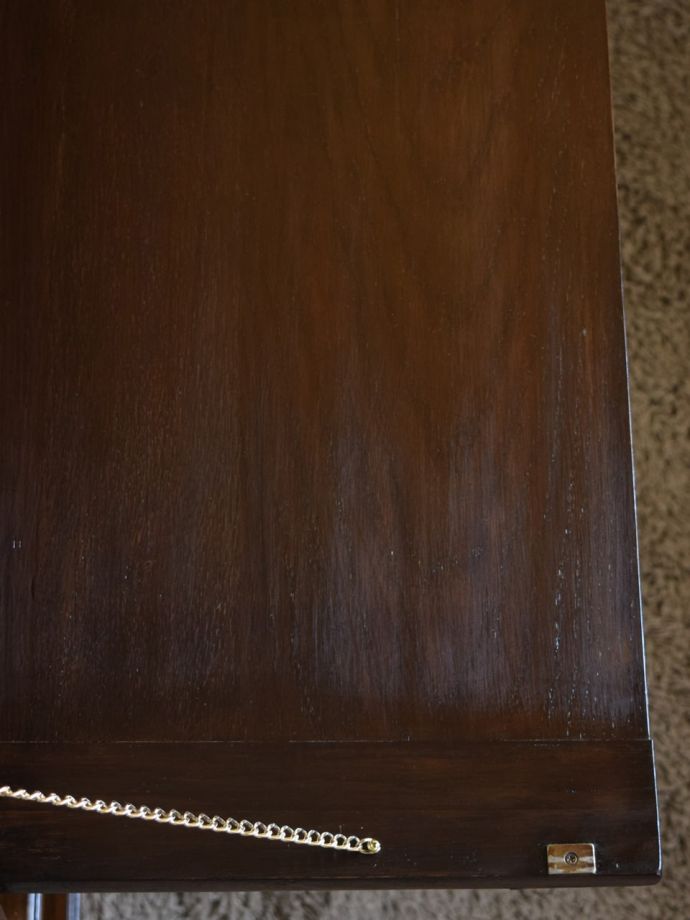 アンティークビューローのデスク