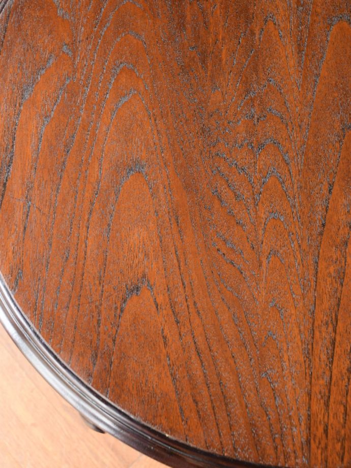 オケージョナルテーブルの天板