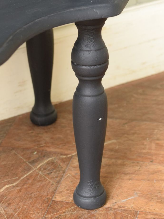 アンティーク家具の脚